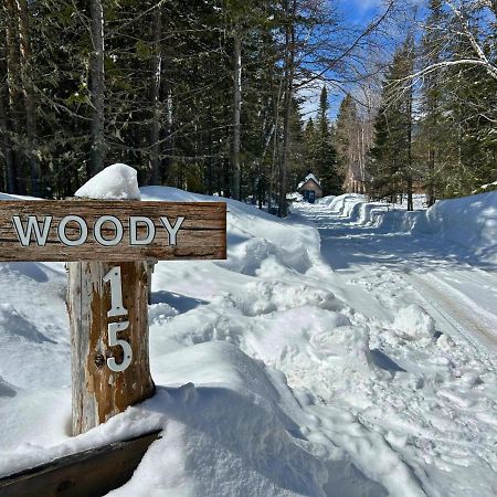 Woody - Chalets De Moh La Malbaie Exterior photo